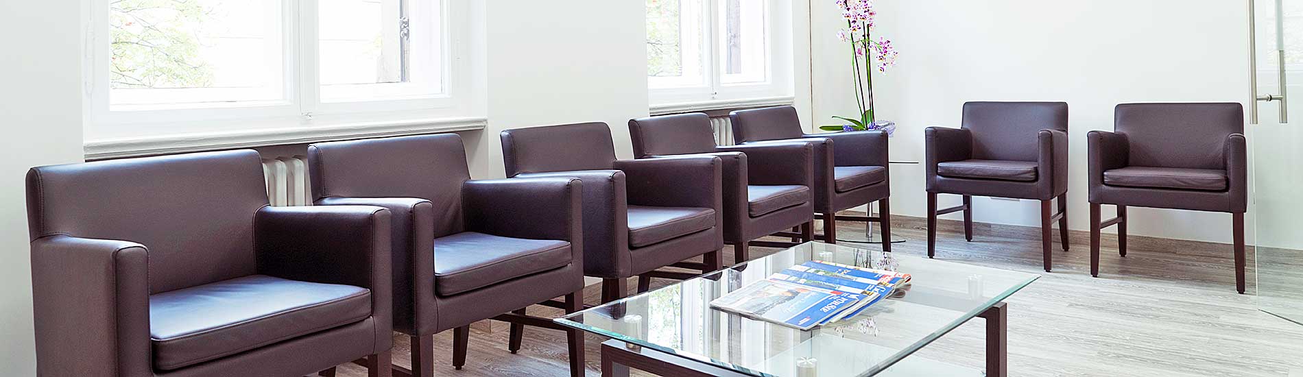 Chirurgische Praxis am Spreebogen – Wartezimmer